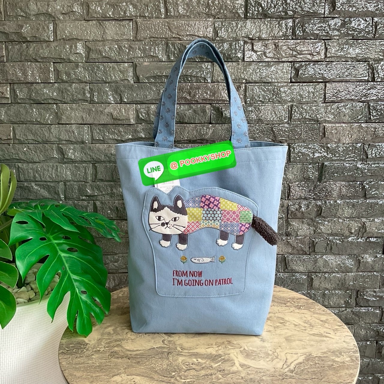 Japanese Kusuguru คุซูกุรุญี่ปุ่นแท้ กระเป๋าสะพายทรง Tote Matilda สะพายไหล่ ปักลายแมวขนนุ่มน่ารักมาก