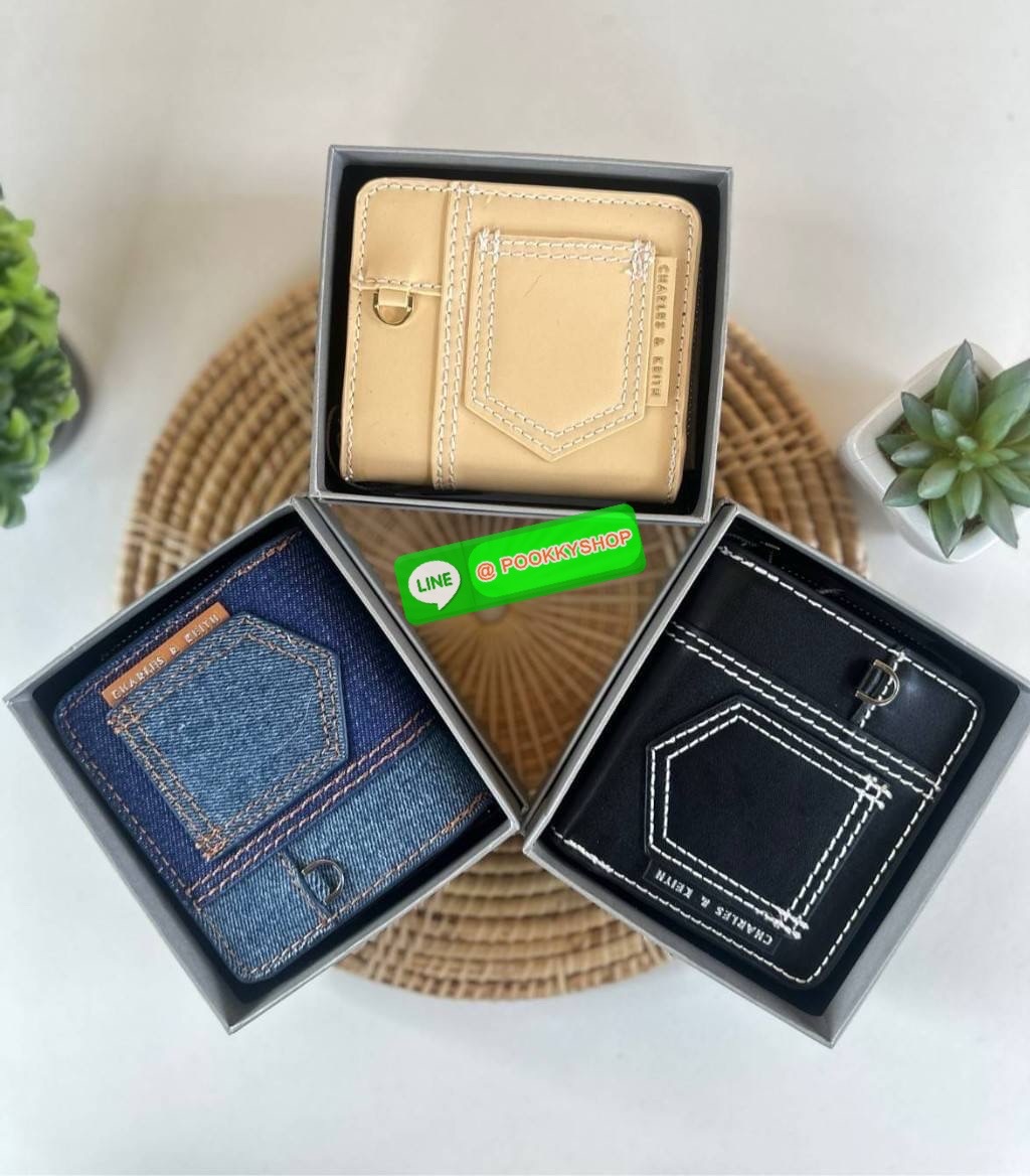 Charles&Keith แท้ Outlet ส่งฟรี กระเป๋าสตางค์ใบสั้น