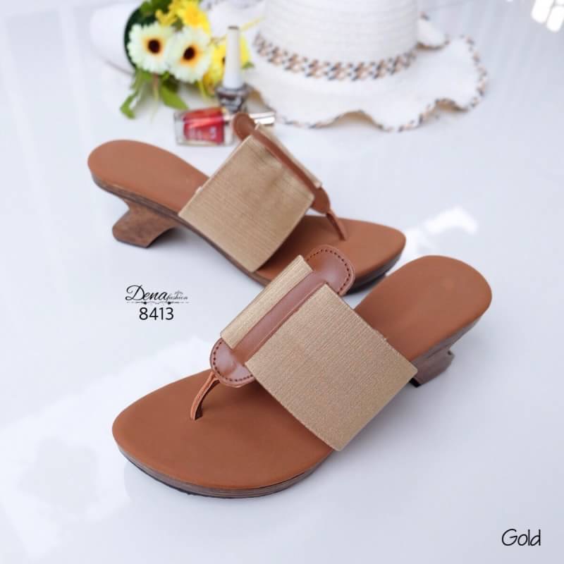 8413 เกี๊ยะไม้ งานใหม่ส้นเกี๊ยะไม้ จัดมาอีกแล้ว ดีเทลหูคีบสวมใส่กระชับเท้าให้ความรู้สึกนุ่มหน้าเท้าด้วยน้า งานส้นไม้แท้ที่สาวๆต้องปิ้ง