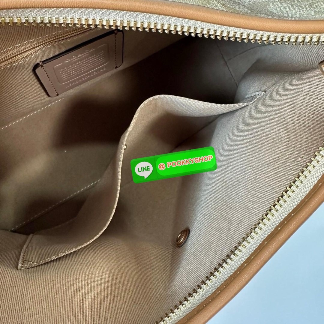 Coach Laurel Shoulder Bag Black CR148 🔖กระเป๋าสะพายข้าง/ไหล่ ทรง hobo สวยทันสมัยไม่มีเอาท์ 🔖วัสดุ : pebble leather 🔖เปิด - ปิด แบบซิปบน ภายในช่องโล่งกว้าง มีช่องรับแยกสองช่องมีซิปหนึ่งช่อง จุของได้เยอะ