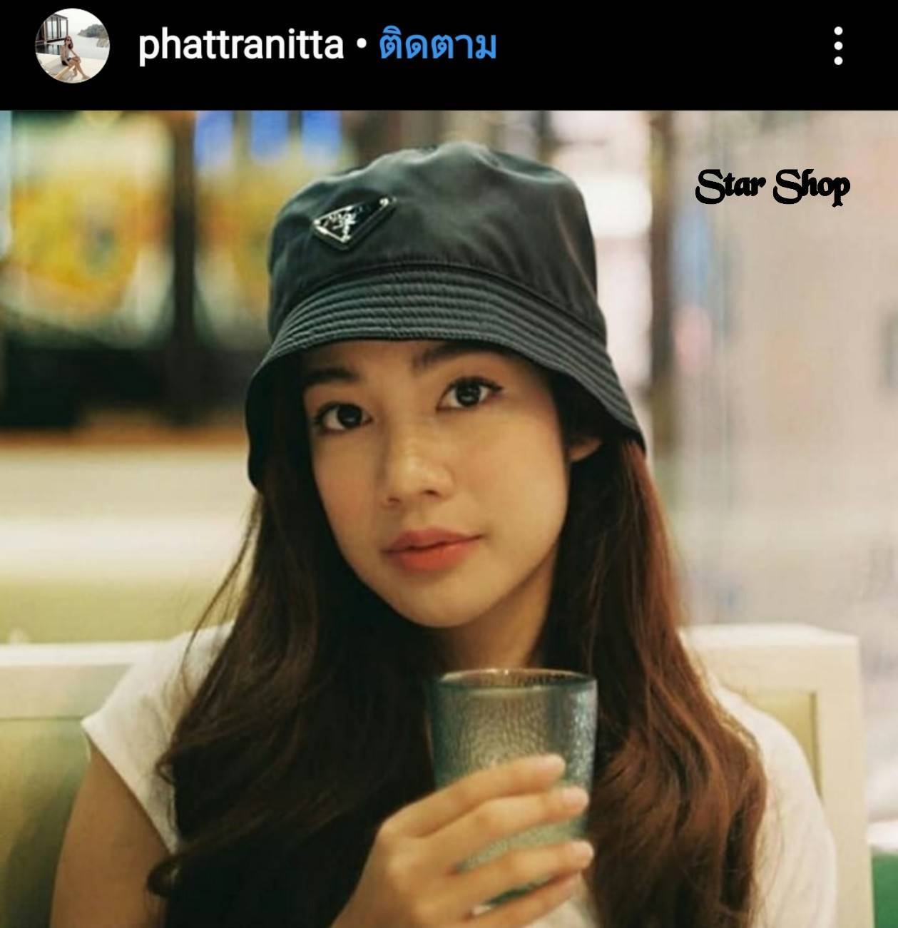 (n)(e)(w) พร้อมส่ง หมวก Prada Wow... มาแล้วคะ หมวกทรงบักเกตแบรนด์ Prada เป็นหมวกที่เหล่าดาราเซเลปล้วนต้องมี วัสดุอย่างดีกันน้ำ งานเกรดพรีเมี่ยม ใส่ได้ทั้งชาย-หญิงไม่มีไม่ได้แล้วนะคะ งานมาไม่เยอะคะ จัดโลด