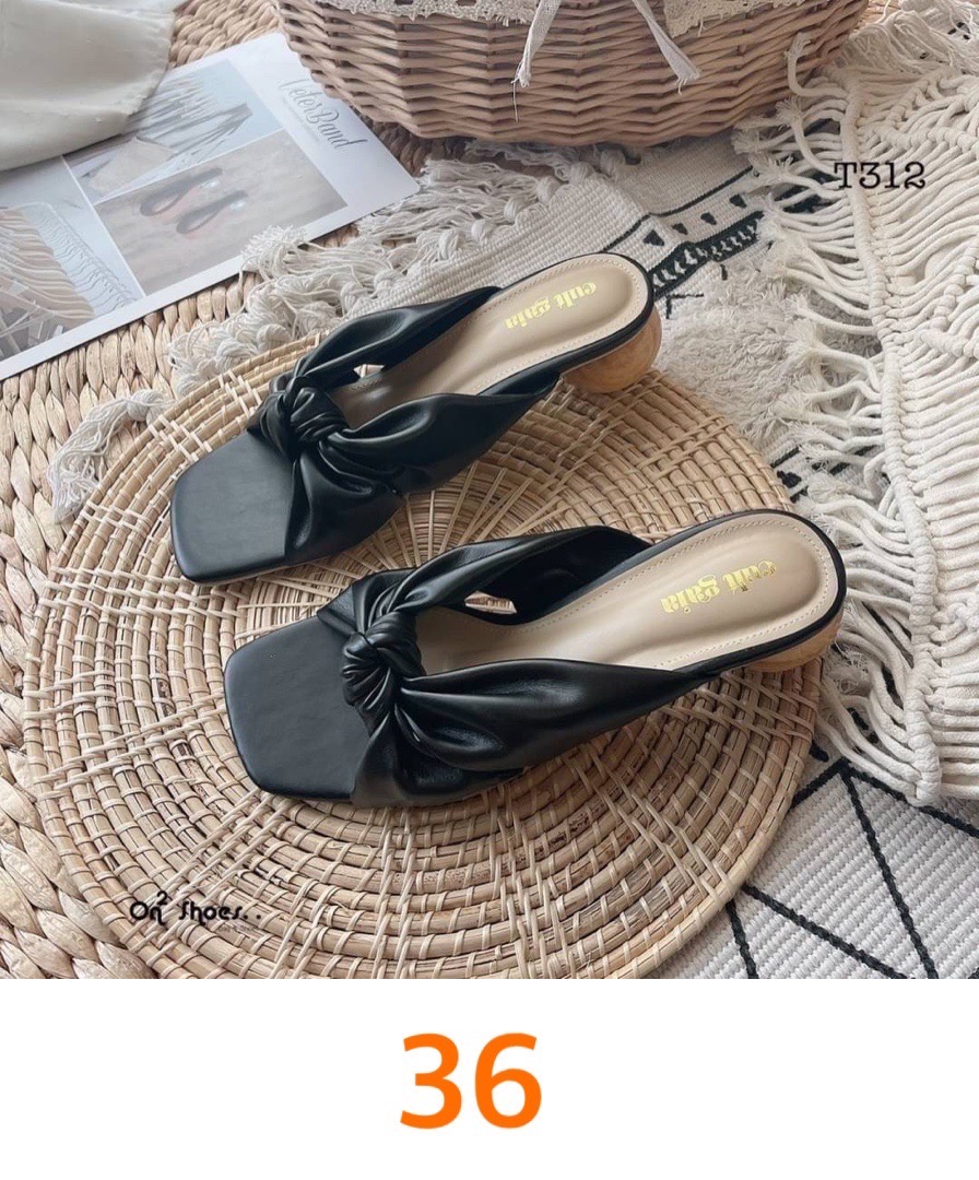 SALE ลดกระหน่ำเคลียร์สต๊อก 350 ส่งฟรี ems เลยจ้า สินค้าใหม่ไม่มีตำหนิ