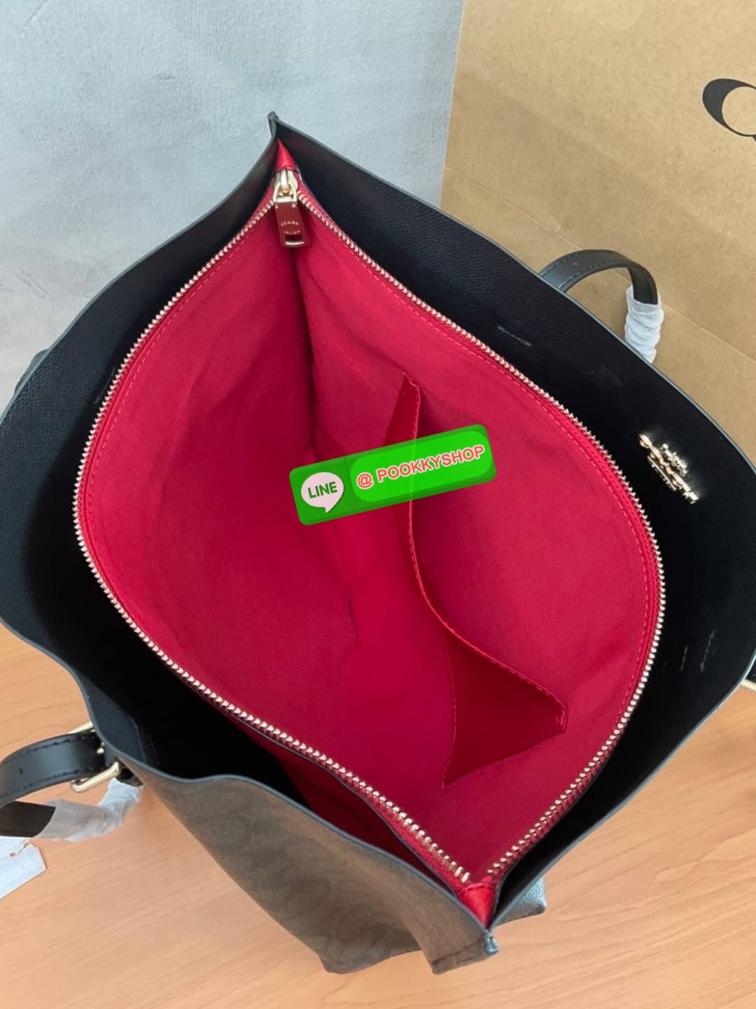 🚚 พร้อมส่ง 🚚 Restock!! รุ่นขายดีที่สุด มากี่รอบก็ขายดีหมดไวทุกรอบ💕 COACH F1665 MOLLIE TOTE IN SIGNATURE CANVAS กระเป๋าสะพายไหล่ Coach ทรง Shopping รุ่นใหม่ คุณภาพดี หนัง pvc หนังนิ่ม ทรงสวย คลาสสิก รุ่นฮิตตลอดกาล ไม่ตกเทรน ภายในแยก