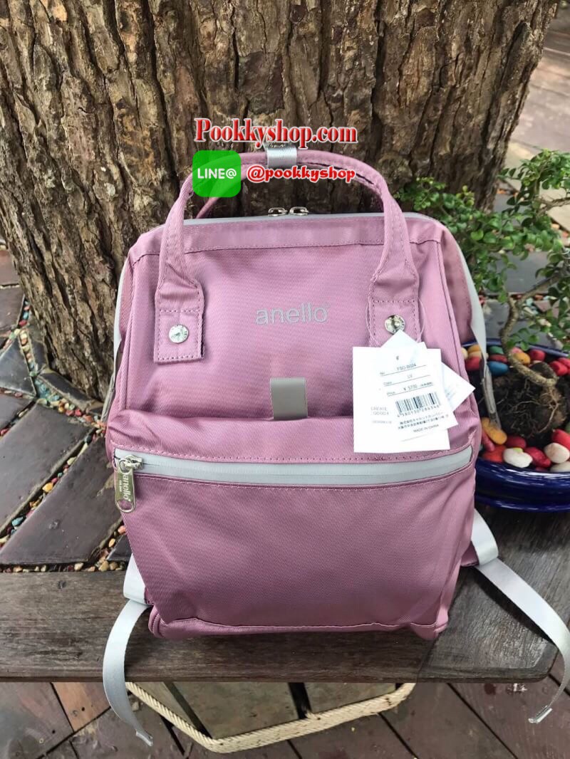 Anello Repellency Mini Backpack รุ่นใหม่ชนช้อป!!! กระเป๋าเป้สะพาย ขนาด มินิ วัสดุNylon & Polyester หนา ตัวซิปทุกจุดปิดด้วยpvc กันน้ำซึมผ่าน ตัดสีทูโทนสีเทาให้กระเป๋าดูมีสีสัน ภายในมีช่องใส่แล็ปท้อป ด้านหลังบุหนา มีตัวล็อคคาดอก เหมาะกับทุกสภาพอากาศ สวยเท่ห