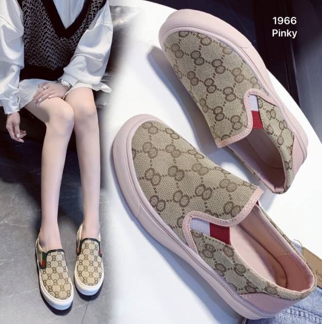 พร้อมส่ง 1966 รีพีทรอบ 2 รองเท้าผ้าใบเพื่อสุขภาพ 1966 งานนำเข้าเกรดดีที่สุด พื้นนิ่มทำมาเพื่อสุขภาพ ใส่สบายเท้า แล้วยังเก๋กว่าใคร ดีไซส์ดูเด่นมากค่ะ