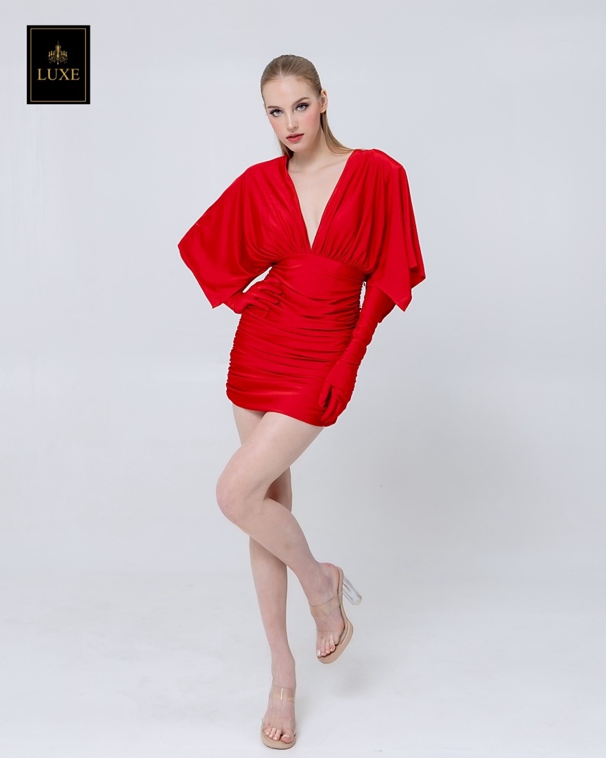 เดรสแฟชั่น เดรสกระโปรงเข้ารูป เสื้อคอวีแขนในตัว มาพร้อมถุงมือยาว