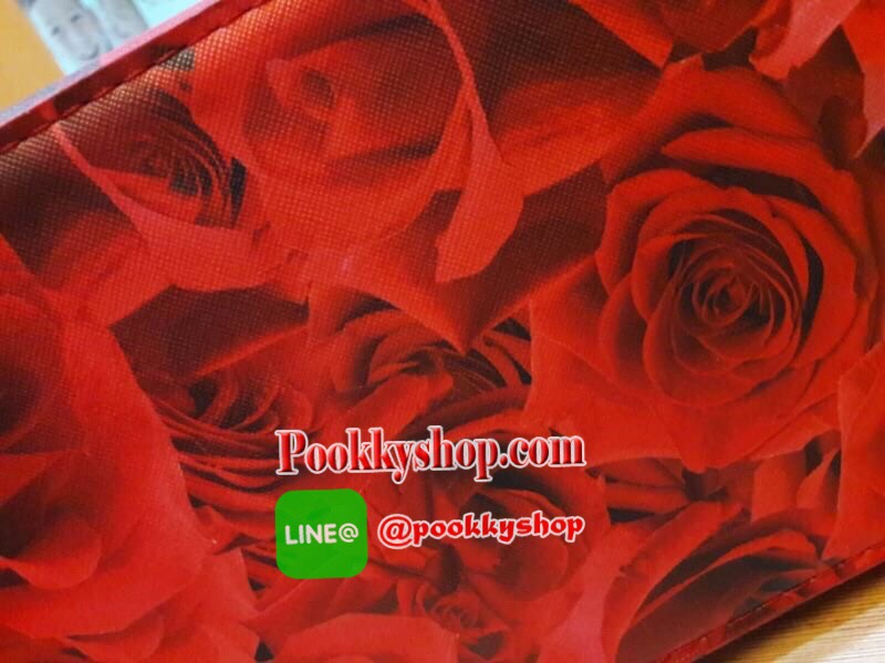 พร้อมส่ง Victoria's Secret Shopping Bag กระเป๋าอเนกประสงค์สุดสวยสะดุดตา วางตั้งได้ ไม่ยุบไม่ย้วย ใส่ของใช้สารพัดในทุกที่ทุกเวลา เปิดปิดง่ายๆด้วยกระดุมแป๊ก ฐานวางตั้งอยู่ทรงมีหมุดรองกระเป๋า พร้อมอักษรแบรนด์สีเงินแวววาวด้วยจ้า