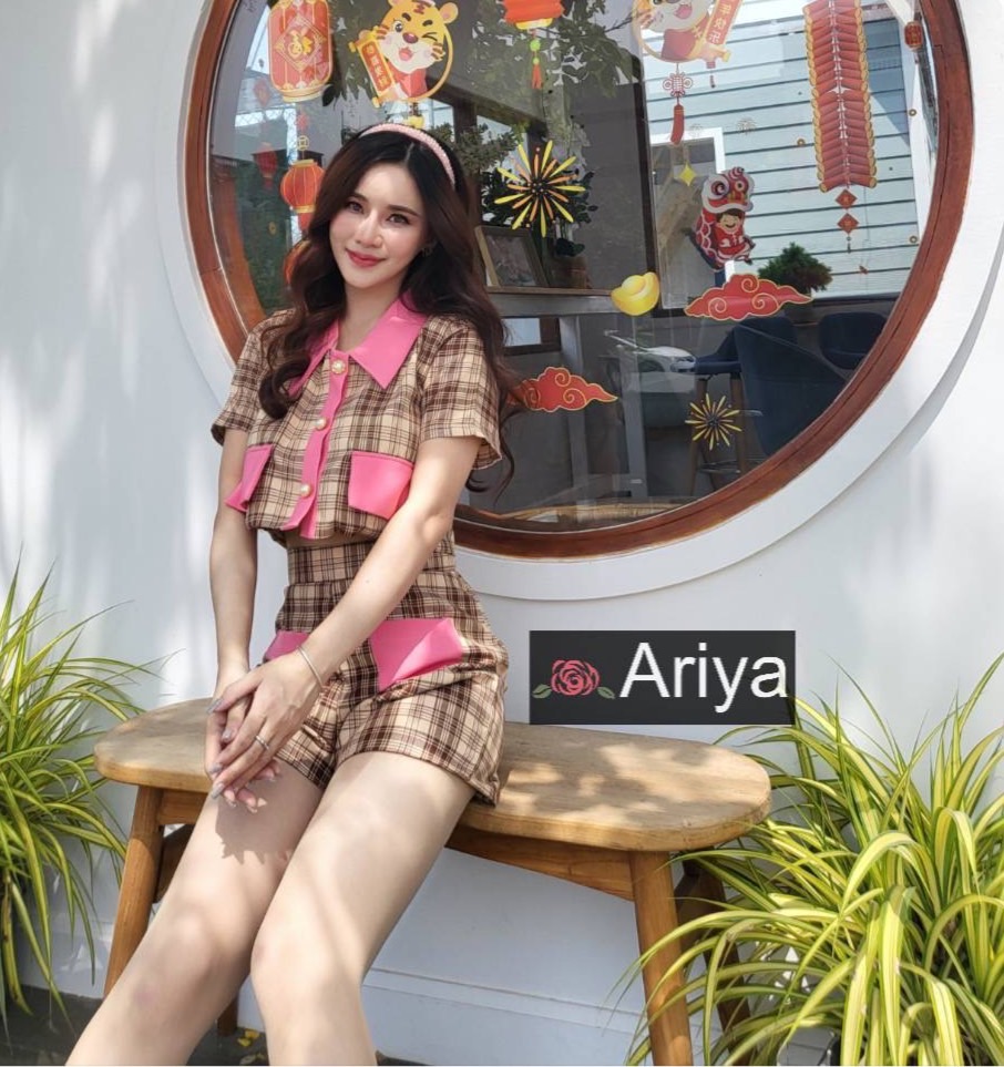ชุดเซทแฟชั่น set เสื้อ กางเกงกระโปรงสั้น แขนสั้นมีปกตัดสีชมพู