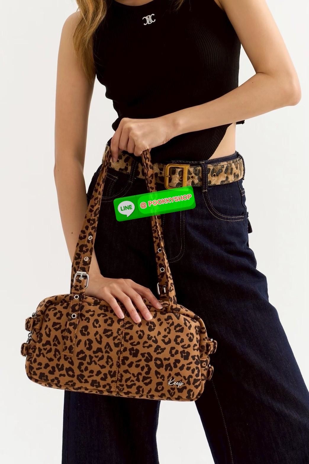 🌙 NEW IN — KEEP “Holding” Bowling Bag มินิมอล เรียบแต่ดูแพง ถือยังไงก็ดูมีลุค ✨ 👜 ดีไซน์ทรง Bowling สุดคลาสสิก มีโครงตั้งทรงสวย ใช้งานง่าย เข้ากับทุกลุคตั้งแต่วันทำงานจนถึงวันสบายๆ