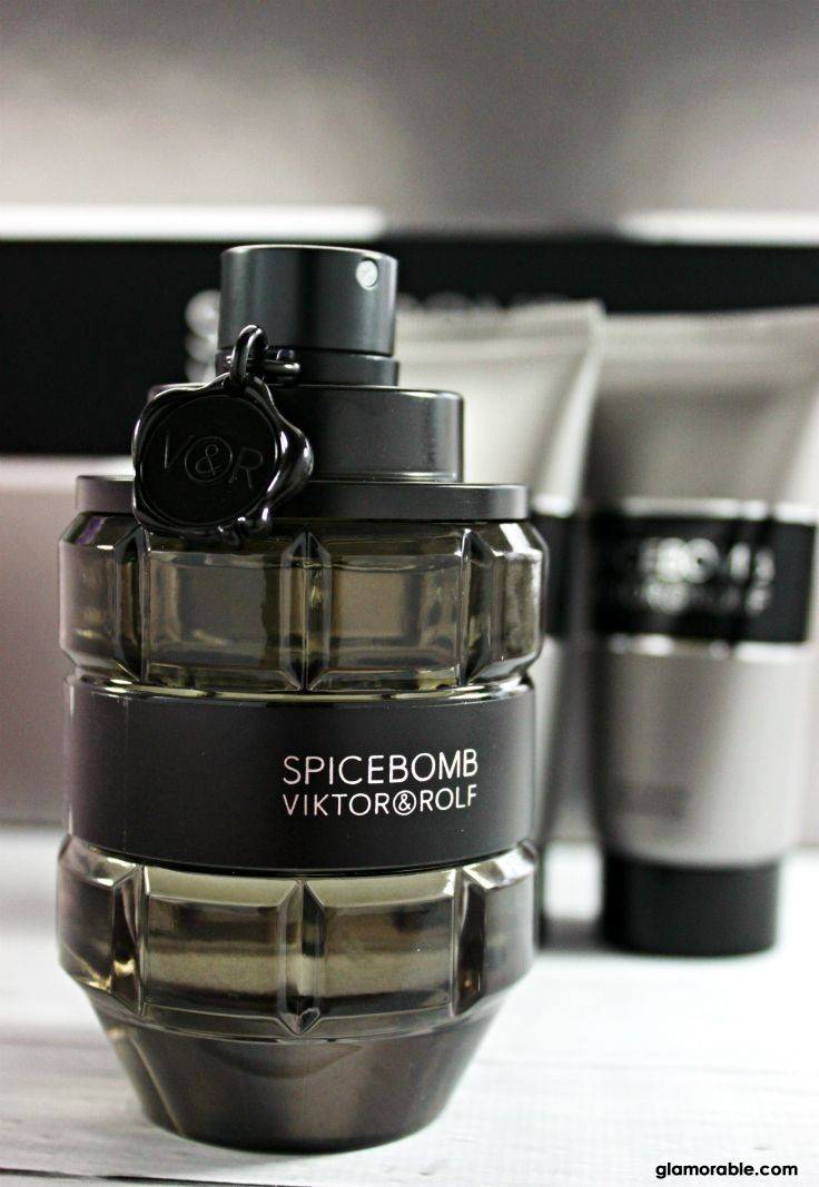 น้ำหอม VIKTOR & ROLF SPICEBOMB EDT