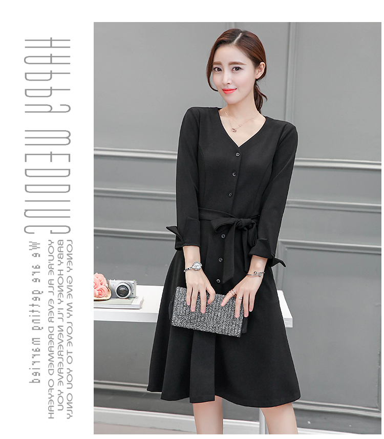 Korea Design ชุดเดรสยาว คลุมเข่า กระโปรงบาน กระดุมด้านหน้า พร้อมสายผูกเอว สีดำ