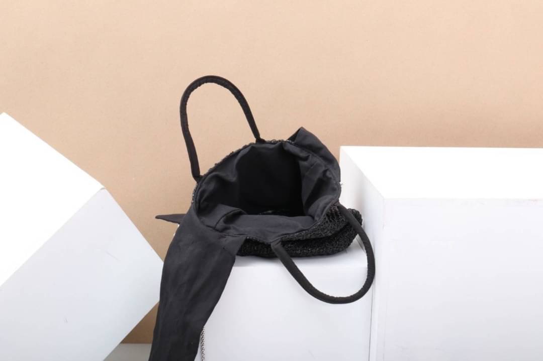 กระเป๋าดังจากญี่ปุ่น A-jolie ใช้เวลาผลิตนานมากกว่าจะได้วัสดุตัวนี้ บอกเลยเป๊ะสุดๆ สวยทุกจุด อะหลั่ยเด้งไปเลย ได้ไปรับรองไม่ผิดหวังแน่นอนค่า