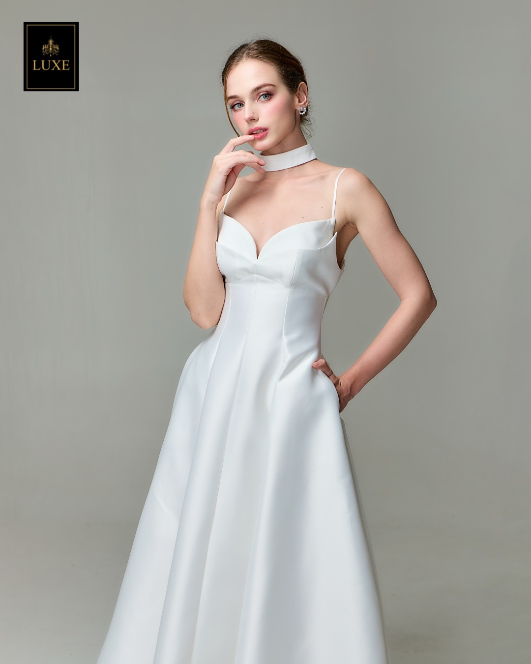 เดรสแฟชั่น เดรสเสื้อสายเดี่ยว ดีเทลหน้าอกโค้ง ซ้อน2เลเยอร์ กระโปรงบานทรงวงกลม