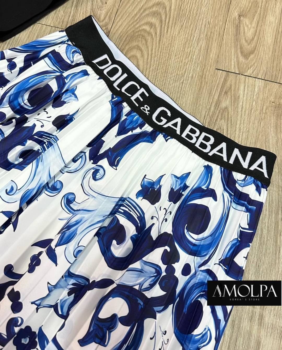 MUST HAVE！SET SKIRT DG ผ้าดีม๊ากกกกกกก 🔥🔥 พร้อมส่ง !!! SET SKIRT DG งานใหม่ชนช๊อป ผ้าดีมาก เย็นมากๆ ห้ามพลาดเลยน๊า สวยสุดๆ