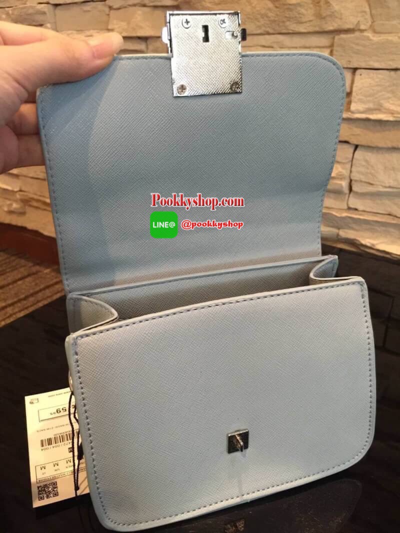 Don't Miss! Best Seller! ZARA CROSSBODY WITH 2STRAPS กระเป๋าถือหรือสะพายทรงคลัชรุ่นยอดนิยมวัสดุหนัง Saffiano อยู่ทรงสวยหรูสไตล์ PRADA แข็งแรงทนทาน ดีไซน์เก๋ไม่ซ้ำใคร เปิดปิดด้วยตัวล๊อคเอกลักษณ์ของ ZARA ภายในมีโลโก้ สามารถใส่มือถือ iphone7+ ได้ โดดเด่