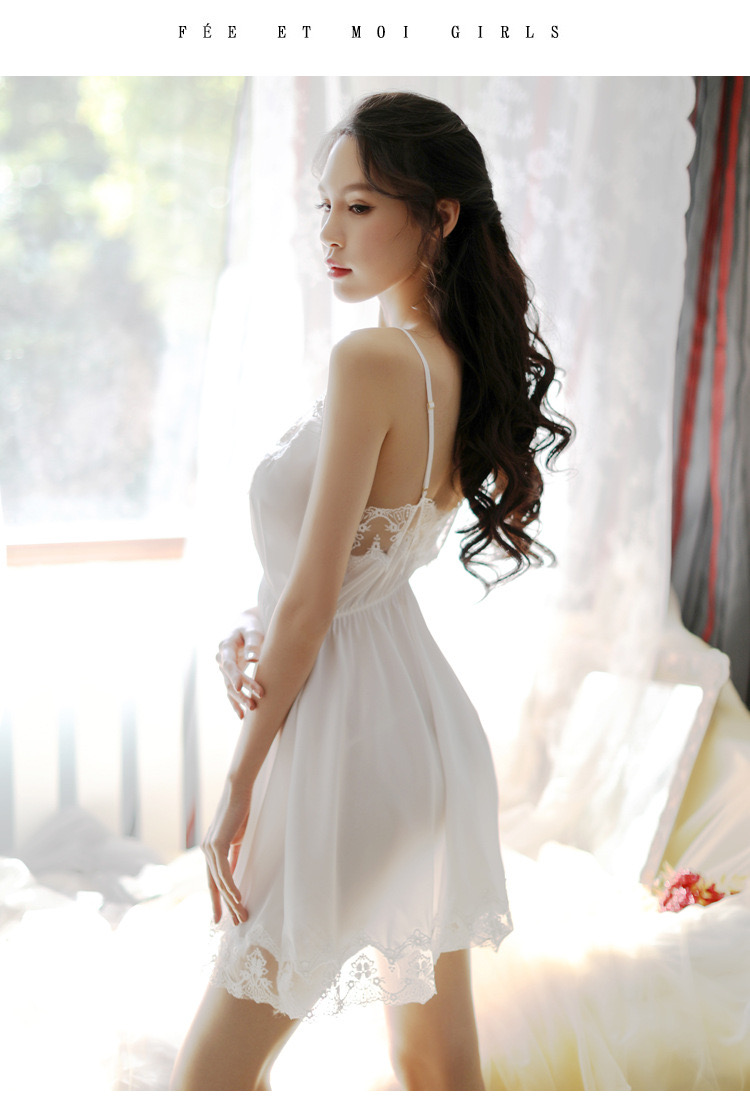 ชุดนอนเซ็กซี่ ชุดนอนซีทรู สีขาว แต่งลูกแหวกหน้า สีหวาน สวยหรูมากคะ สำเนา สำเนา สำเนา