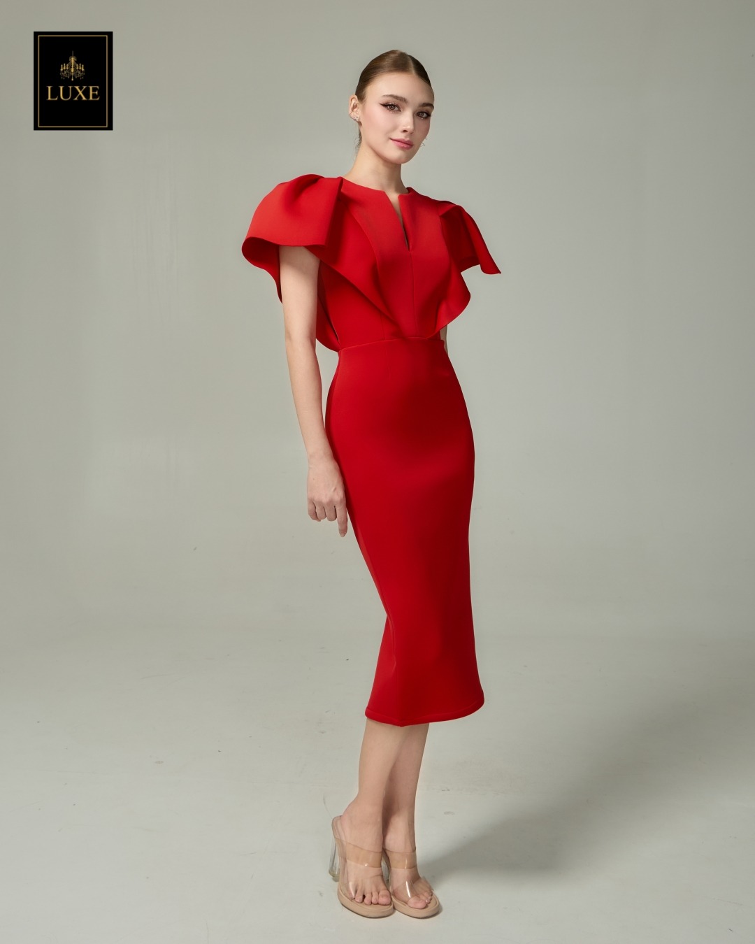 เดรสแฟชั่น เดรสเสื้อคอกลมผ่าหน้า แขนระบาย กระโปรงทรงสอบ