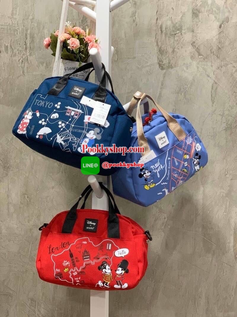 ANELLO กระเป๋าสะพายข้าง SHOULDER MINI DISNEY X ANELLO รุ่นDT-G009 กระเป๋าสะพายข้างรุ่นใหม่จากDisney x anello ซีรีย์ Let's travel with Mickey ซีซั่น 2 คอลเลคชั่นใหม่ที่มีการนำทั้ง 5 ประเทศ เอาสถานที่มาวางบนตัวกระเป๋าและมีตัวการ์ตูนสุดคลาสสิคอย่าง Mick