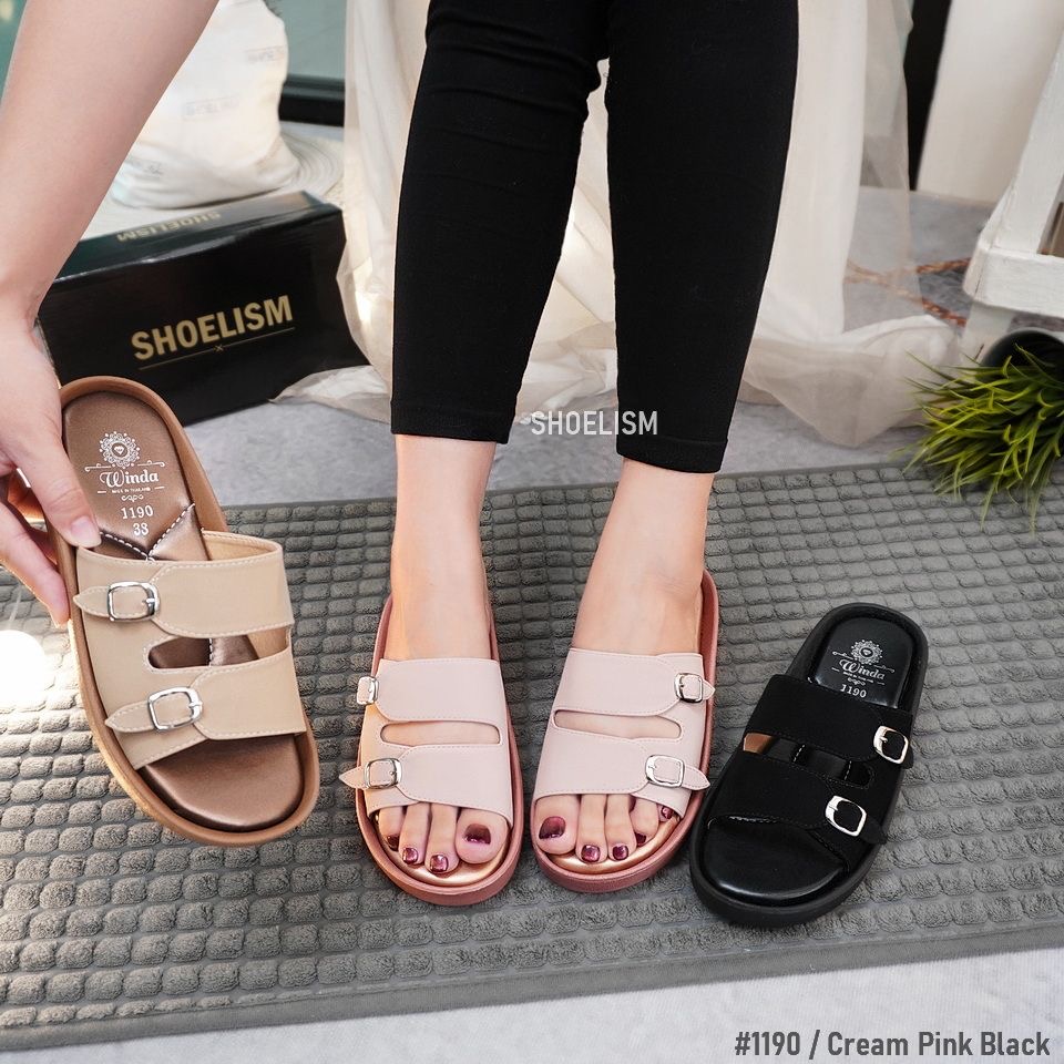 พร้อมส่งจ้า เข้าเพิ่มแล้วค่าา รองเท้าลำลอง ดีไซน์คาดหน้า เก็บหน้าเท้าได้ดี พื้นนุ่มใส่เดินสบาย รองเท้าเพื่อสุขภาพ รองรับน้ำหนักได้ดี อย่ามัวรอช้าไม่งั้นอดน้า...