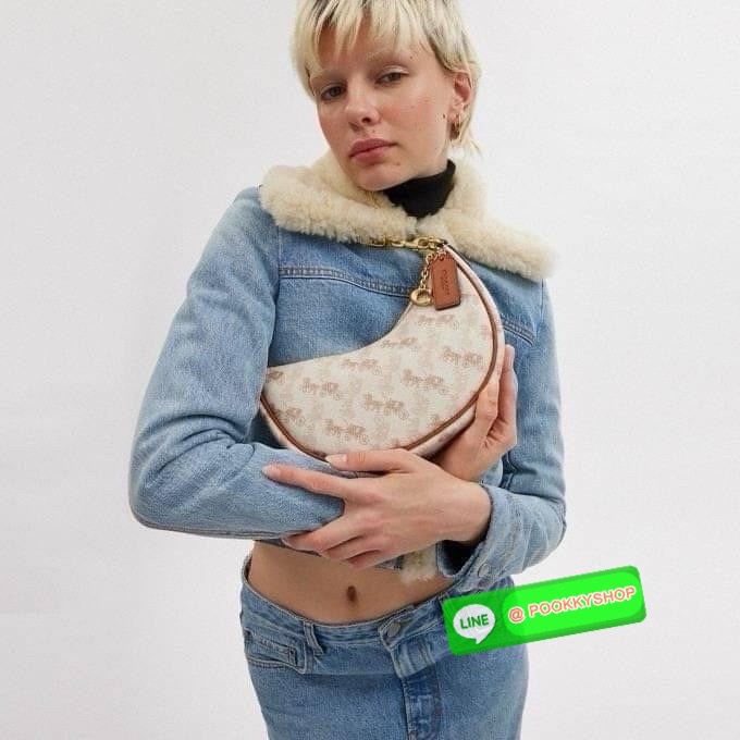 COACH MIRA SHOULDER BAG((CM582//583)) 💌เอาอะไรมาไม่คุ้ม ใบเดียวเอาอยู่ตลอดวันไม่ว่าจะตอนกลางวันหรือใช้ไปปาตีร์กลางคืน! หนังแท้อย่างดี นิ่มสวยคลาสสิคมากๆ