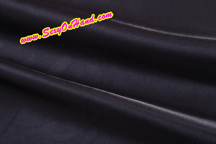 ชุดนอน สายเดี่ยว ผ้าไหม เกรดpremium สินค้าส่งนอก สีเทาเนื้อมัน หรู คอถ่วง แต่งสายและชายลูกไม้ เนื้อผ้ามันลื่น เย็น สวมใส่สบาย(Size L:Asia/ Size M:Europe)