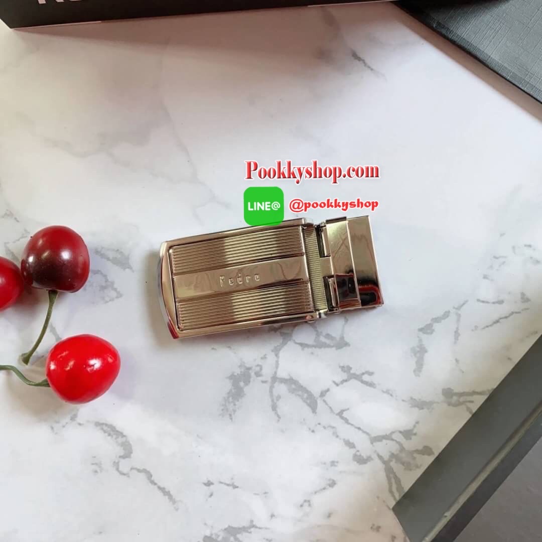 GIFT SET PEDRO BELT Set เข็มขัด2หัว วัสดุเข็มขัดหนังแท้ หัวเข็มขัดสลักโลโก้แบรนด์แท้ ดูดีมีสไตล์ ถอดเปลี่ยนได้ อุปกรณ์ครบชุด น่าใช้มากๆค่ะ