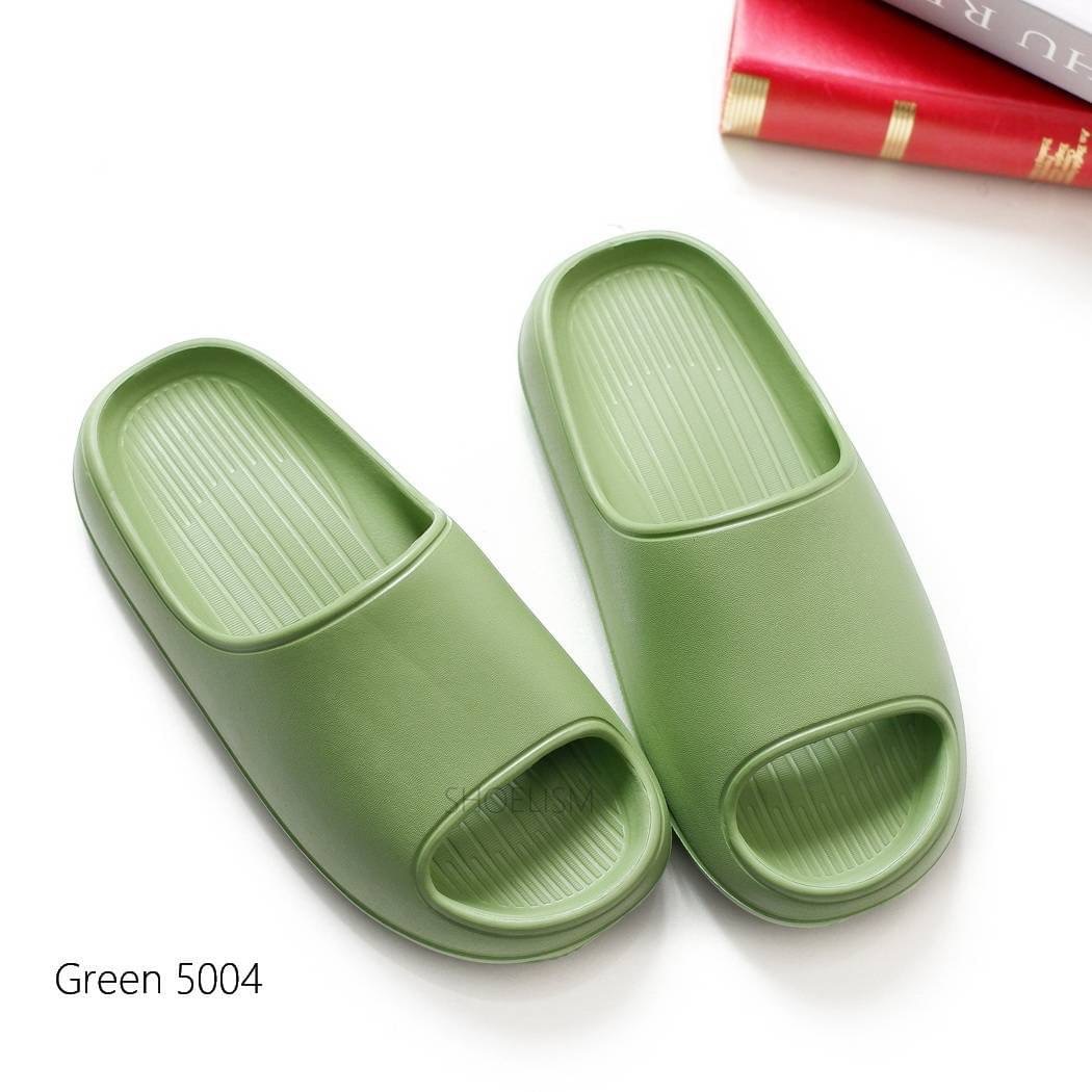 รองเท้าลำลอง แบบสวม เพื่อสุขภาพ หนังนิ่มมาก พื้นนิ่ม ทรงสวย พื้นกันลื่นอย่างดี ใส่สบาย พร้อมส่งคร้า กันลื่นแน่นอน ใส่เดินในบ้าน นอกบ้าน ล้างพื้นมีตัวดูดพื้น ไม่ต้องกลัวลื่นอีกต่อไป