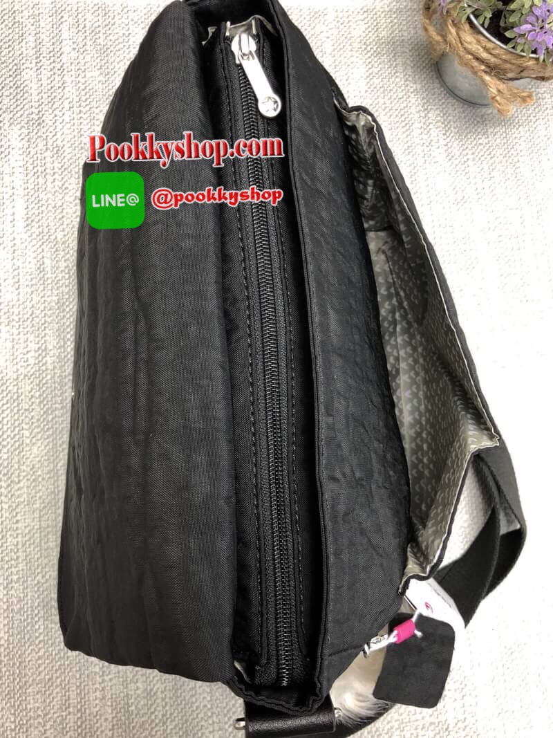 New In!!! Kipling Women's Crossbody Bag//k11273// >>Kipling factory OEM<< >>พร้อมส่งอีกครั้งที่ไทย รุ่นหายากค่ะ!!! กระเป๋าสะพายแบบ ครอสบอดี้ร์ วัสดุไนล่อนอย่างดี กันน้ำระดับนึงสวมนวมอย่างดี จับแล้วรู้สึกนุ่มมือค่ะ >>รุ่นนี้จุข
