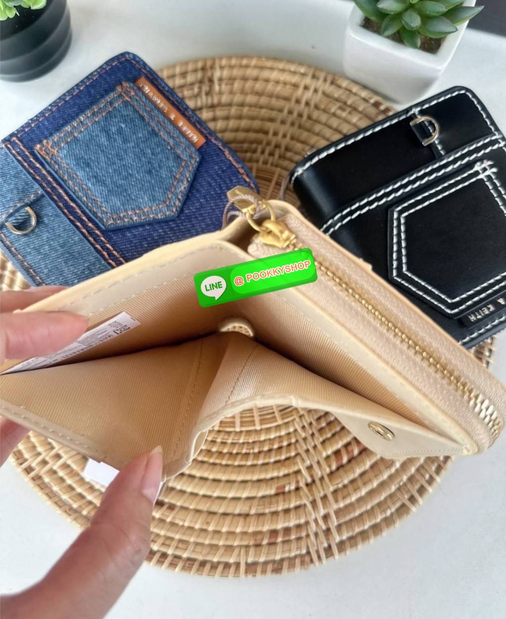 Charles&Keith แท้ Outlet ส่งฟรี กระเป๋าสตางค์ใบสั้น