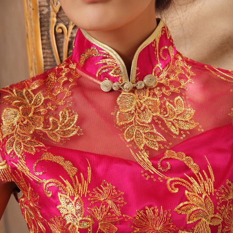 ชุดกี่เพ้า ประยุกต์ ชุดเดรส กี่เพ้าจีนประยุกต์สีชมพูสด แต่งเลื่อมปักดิ้นทอง แพทเทินสวย งานเนี๊ยบหรู มากคะ Size S/M