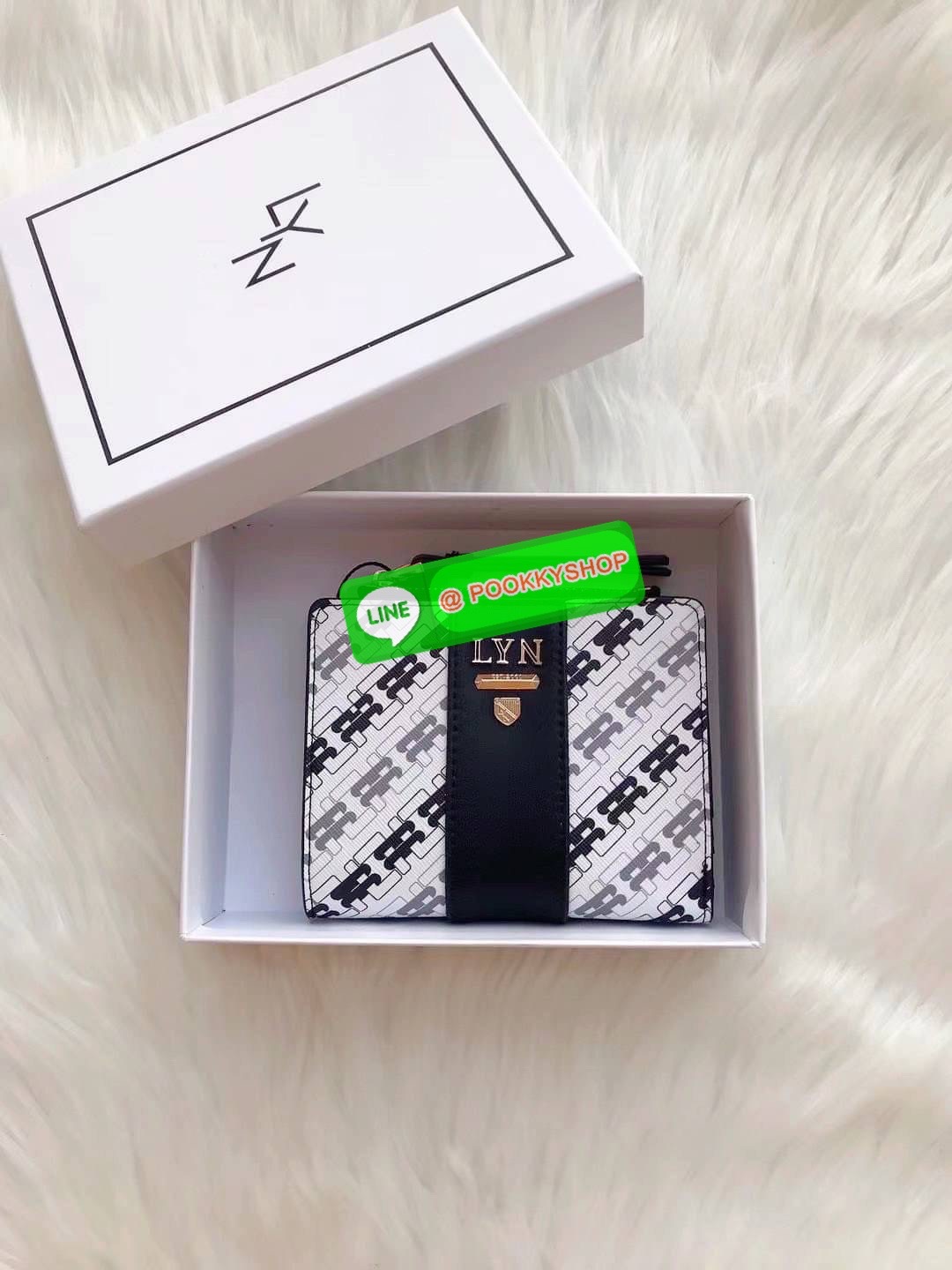 แท้ Outlet Lyn กระเป๋าสตางค์ กระเป๋าสตางค์ใบสั้น