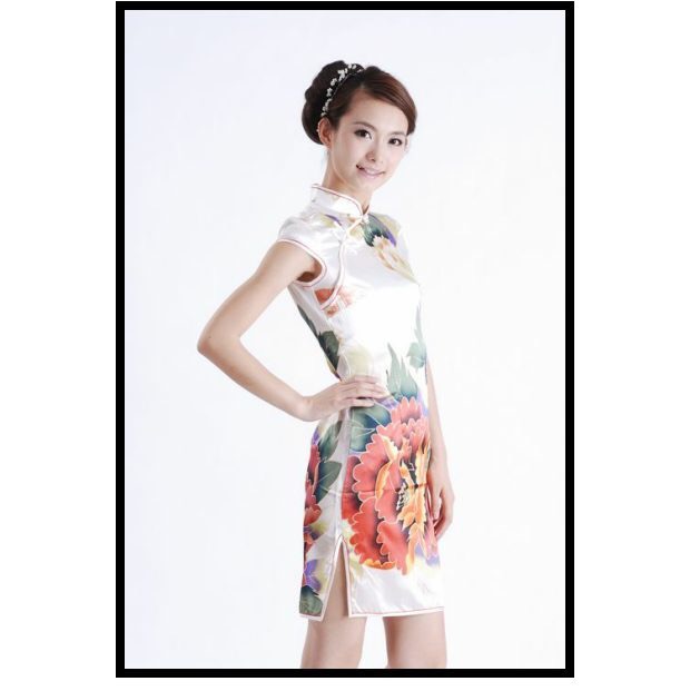 ชุดกี่เพ้าประยุกต์ กี่เพ้าจีน สีขาวมุก แต่งลายดอกเบญจมาศ สวยหรูมากคะ SIZE M