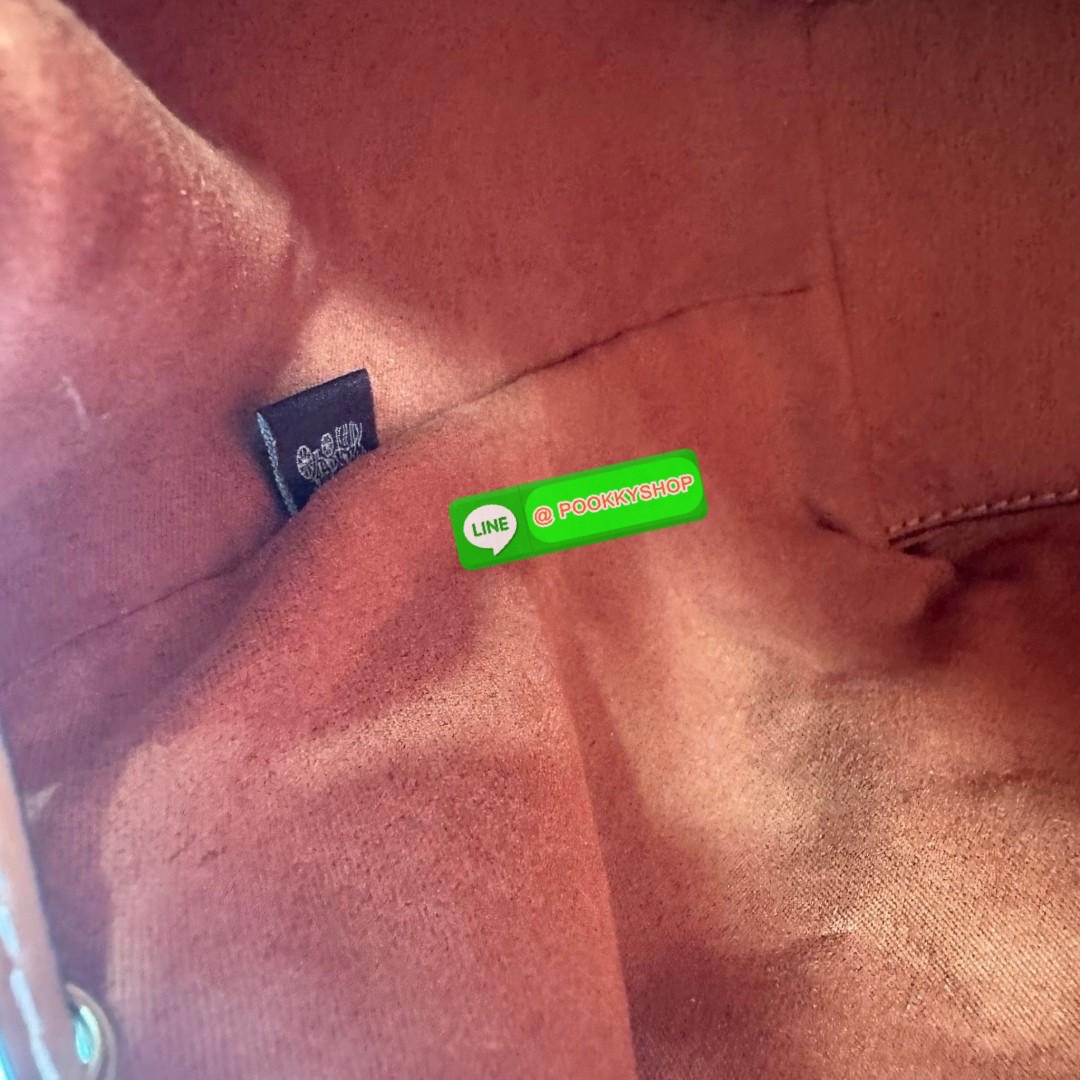 COACH RIYA BACKPACK 21 IN SIGNATURE TEXTILE JACQUARD (CH591) 🔖กระเป๋าเป้ดีไซน์ใหม่ไซส์มินิน่ารัก 🔖วัสดุ ผ้า jacquard ทอลาย ตัดสลับหนังแท้ 🔖 เปิด-ปิดแบบกระดุม ปากกระเป๋าสามารถกดล็อคเปิดปิดและมีเชือกรูดอีกชั้น ภายในโล่งกว้างใส่ของได้