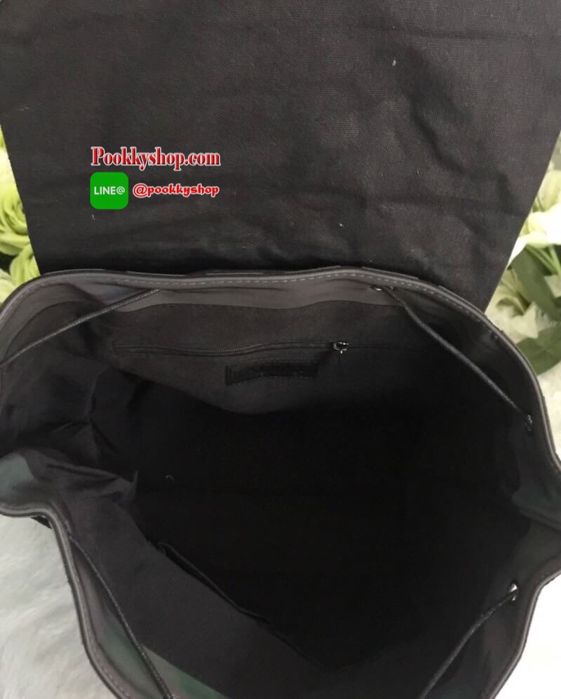 กระเป๋าเป้ Bao Bao Backpack. Geometric Backpack Luminous Backpacks Holographic Reflective Bag Shard Lattice Luminous Rucksack Lingge ใบใหญ่จุของได้เยอะ นำ้หนักเบา ตามสไตล์ BAO BAO ISSEY MIYAKE เปลี่ยนสีได้แสงแฟลช หรือแสงไฟ สะพายเก๋ๆ ใช้งานได้คล่องตัว วัสด