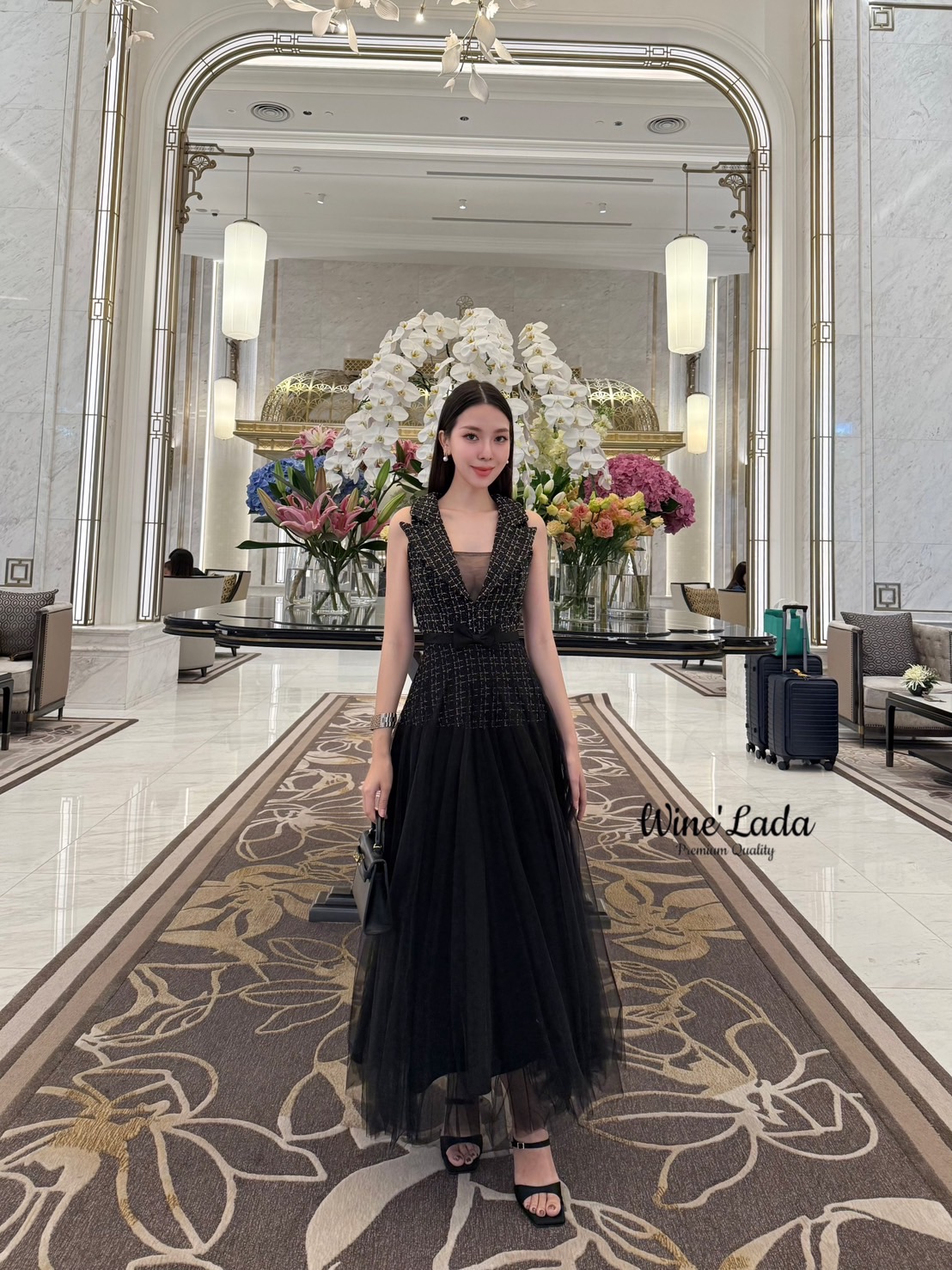 เดรสแฟชั่น เดรสผ้าทวิตสีน้ำตาลทองตัดต่อด้วยชีฟองเพิ่มความหรูหรา