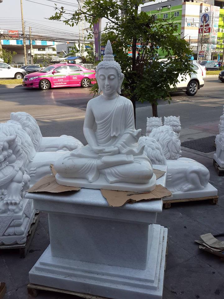 พระพุทธรูปหินอ่อน หน้าตัก 60 สูง 85 กว้าง 35 cm