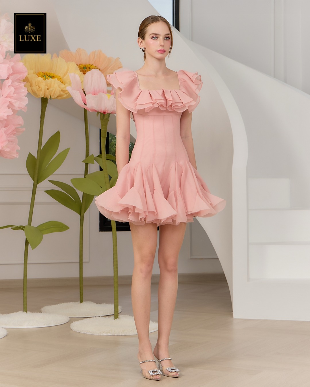 เดรสแฟชั่น เดรสกระโปรงสั้น เสื้อคอกว้าง ใส่เปิดไหล่ได้