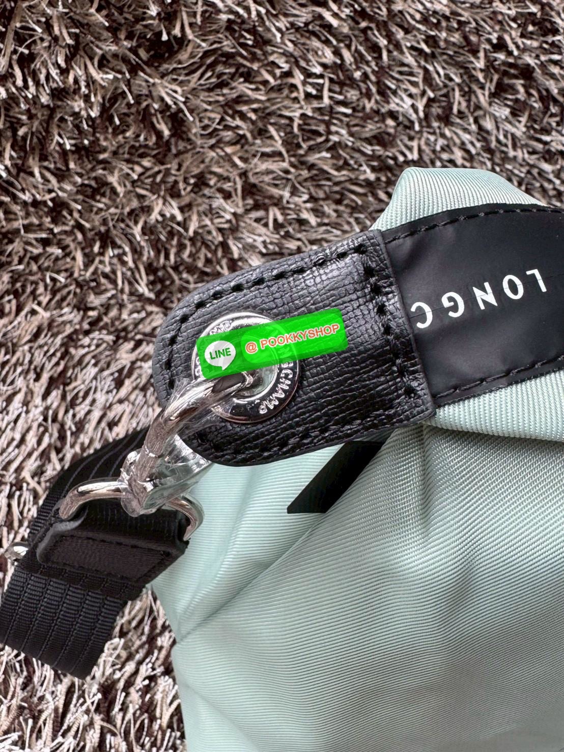 Large 💕Longchamp LE PLIAGE ENERGY L HANDBAG LE PLIAGE รีไซเคิล ECONYLสไตล์สปอร์ต ทันสมัย และใช้งานได้จริง น้ําหนักเบา กระเป๋าใบนี้เป็นเครื่องประดับที่มีเสน่ห์ในอุดมคติที่จะติดตามคุณในทุกกิจกรรมยามเย็นของคุณ มาพร้อมกับสายสะพายไหล่ปรับได้ สามารถพกพา