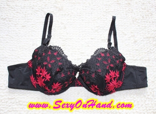 ชุดชั้นในหรู ชั้นในลูกไม้ บราชั้นใน ดำแต่งลูกไม้แดง สวยเซ็กซี่ แบรนด์เนมแท้E.Basic ส่งเกาหลี ..เกรดพรีเมี่ยม Size B75