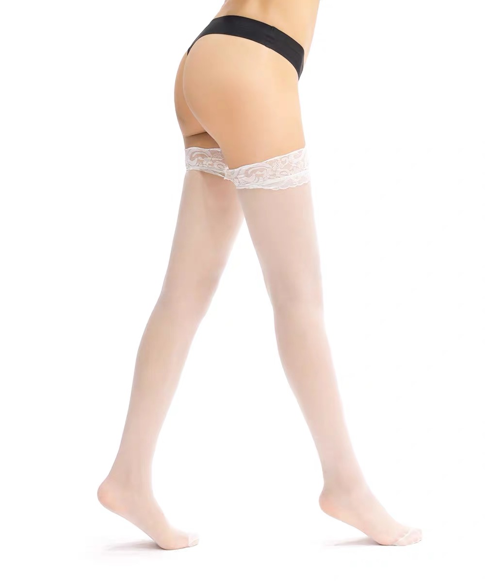 ถุงน่องเซ็กซี่ ถุงน่องซีทรู เนื้อบางเบา สีดำ ขอบลูกไม้ หนา 3 นิ้ว สไตล์สาวปารีส