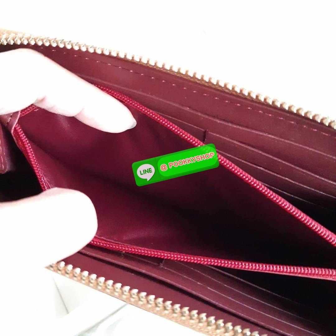 COACH F78018 ACCORDION ZIP WALLET IN SIGNATURE CANVAS WITH PRAIRIE DAISY CLUSTER PRINT ฮอตไม่เลิก!! กระเป๋าสตางค์ใบยาว ลวดลายดอกไม้ ขายดีที่สุด!! วัสดุหนังแคนวาสเคลือบลาย เปิด-ปิดด้วยซิปรอบ รูดใช้งานง่าย ใส่มือถือได้ ใส่บัตร ใส่ธนบัตรได้สบายๆ สวยเกินราคาแ