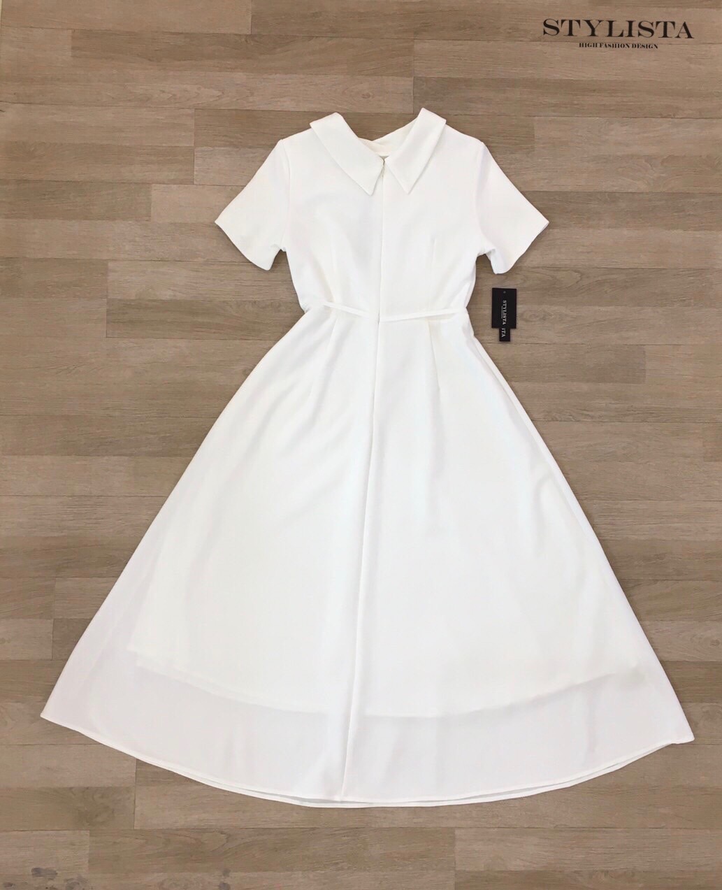 เดรสแฟชั่น เดรสสีขาวเรียบหรู ใส่แล้วดูแพงมากแม่! แพลตเทินดีงาม ใส่สวยเปะสุดๆ