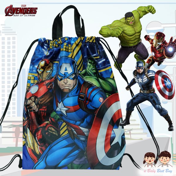 ฮ Marvel the Avengers Swim Bag for Kids กระเป๋าใส่ชุดว่ายน้ำ กระเป๋าหูรูดใส่ผ้าเปียก มีซองซิปใส่ผ้าเปียกกันน้ำด้านในกระเป๋าเป้