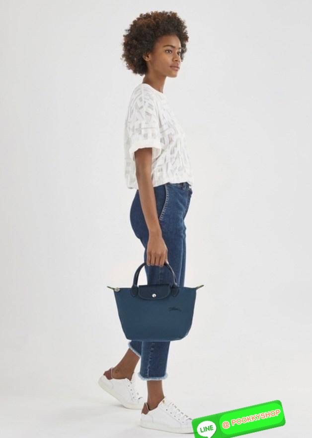 ðLongchamp LE PLIAGE GREEN Top handle bag S āļāļĢāļ°āđāļāđāļēāļāļ·āļāđāļāļāļīāđāļ§āđāļāļāļĩāđāļĄāļĩāļāđāļģāļŦāļāļąāļāđāļāļēāļāļĒāđāļēāļāđāļŦāļĨāļ·āļāđāļāļ·āđāļ āđāļāļāđāļāđāļāļāđāļ§āļĒāļĨāļēāļĒāđāļŠāđāļāļŠāļ°āļāļēāļāļāļēāđāļāļāļāļĨāļēāļŠāļŠāļīāļāđāļĨāļ°āļŠāļąāļĄāļāļąāļŠāļāļĩāđāđāļāđāļāļāļđāđāļŦāļāļīāļ āļāļĢāļ°āđāļāđāļēāđāļāļāļĩāđāļŠāļēāļĄāļēāļĢāļāļāļ·āļāļāđāļ§āļĒāļĄāļ·āļāļŦāļĢāļ·āļāļāļąāļāđāļāđāļāļŦāļāļąāļāļŠāļ·āļāļāļāļāđāļāļāđāļāđāđāļāļāļĢāļīāļāļāļēāļāđāļ§āļĒāļŦāļđāļāļąāļāļāļąāđāļāļŠāļāļāļāđāļēāļāđāļĨāļ°āļāļąāļ§āļĨāđāļāļāđāļ