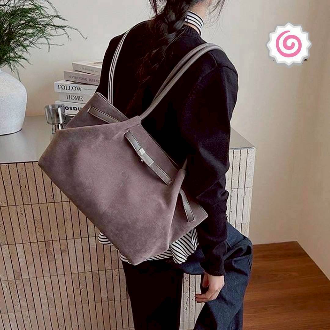Shopping bag Korea style กระเป๋าสะพายไหล่ ทรง shopping วัสดุเป็นหนังกลับ (Suede PU leather) ด้านในกว้าง ใส่ของได้จุใจ