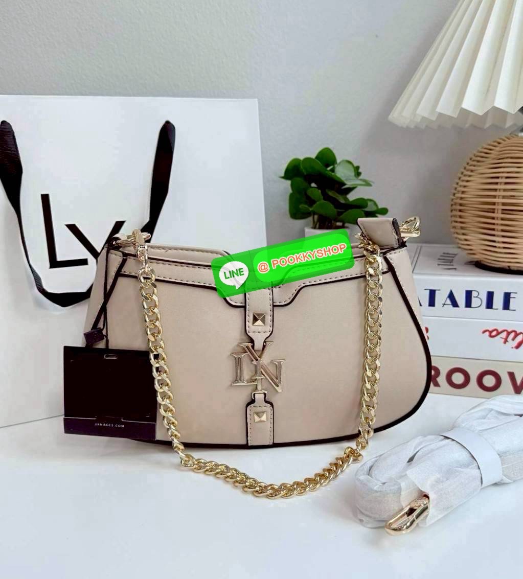 LYN น้ำหนักเบา ใช้ง่าย ดูแพง กระเป๋าลิน Lyn ทรงพอช สะพายข้างได้ คล้องไหล่ได้ ได้สายสะพาย 2 เส้น