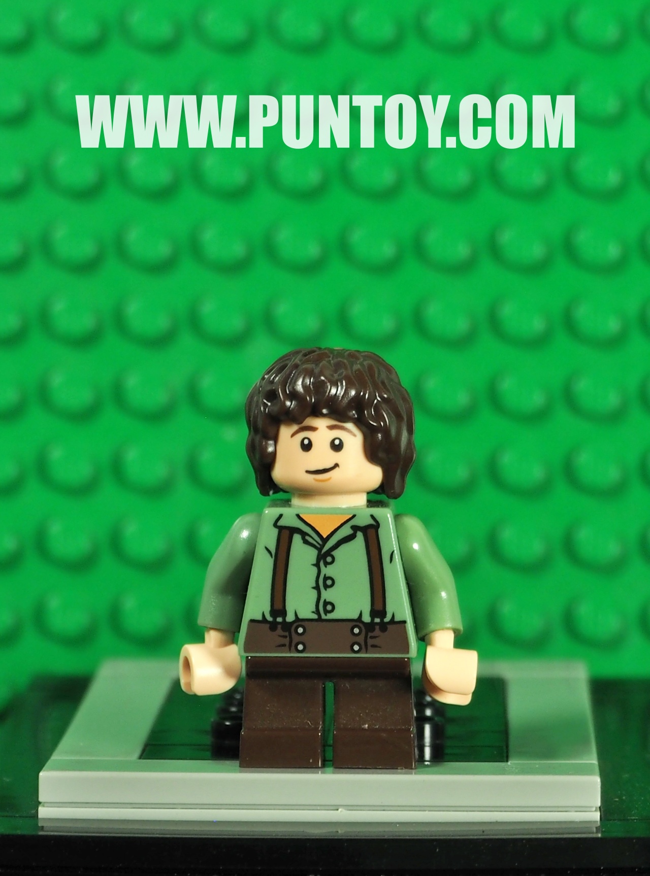 lor002: Frodo Baggins - Sand Green Shirt