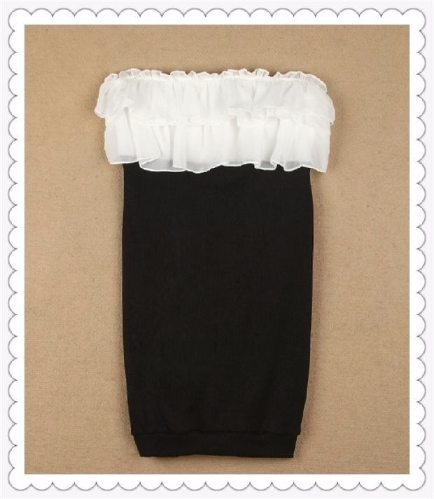 ชุดเดรสสั้น เดรสปาร์ตี้ เดรสออกงาน กลางคืน เดรสเกาะอกสีดำ แต่งระบายชีฟองขาว เนื้อผ้ายืดเข้ารูป สวยเปรี่้ยวมั่กๆคร่า +G-string