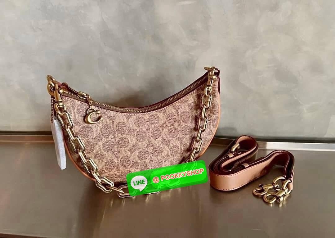 COACH MIRA SHOULDER BAG((CM582//583)) 💌เอาอะไรมาไม่คุ้ม ใบเดียวเอาอยู่ตลอดวันไม่ว่าจะตอนกลางวันหรือใช้ไปปาตีร์กลางคืน! หนังแท้อย่างดี นิ่มสวยคลาสสิคมากๆ