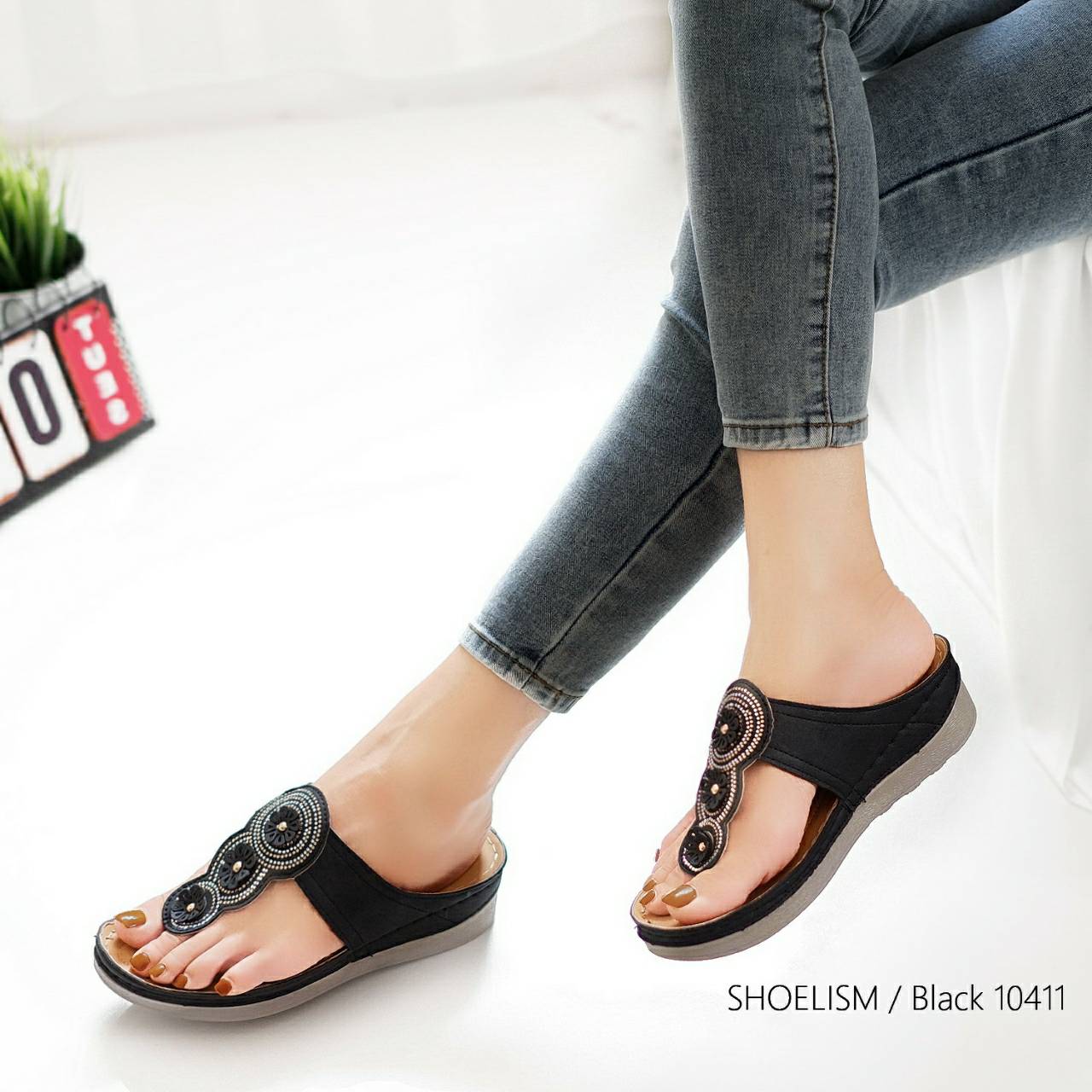 นิ่มเต็มสิบ ไม่กล้าหัก รองเท้าหูคีบลำลอง เพื่อสุขภาพพื้นนิ่ม เบาสบายเหมาะกับคนรักสุขภาพเท้า งานสวยเลเซอร์เนี้ยบ